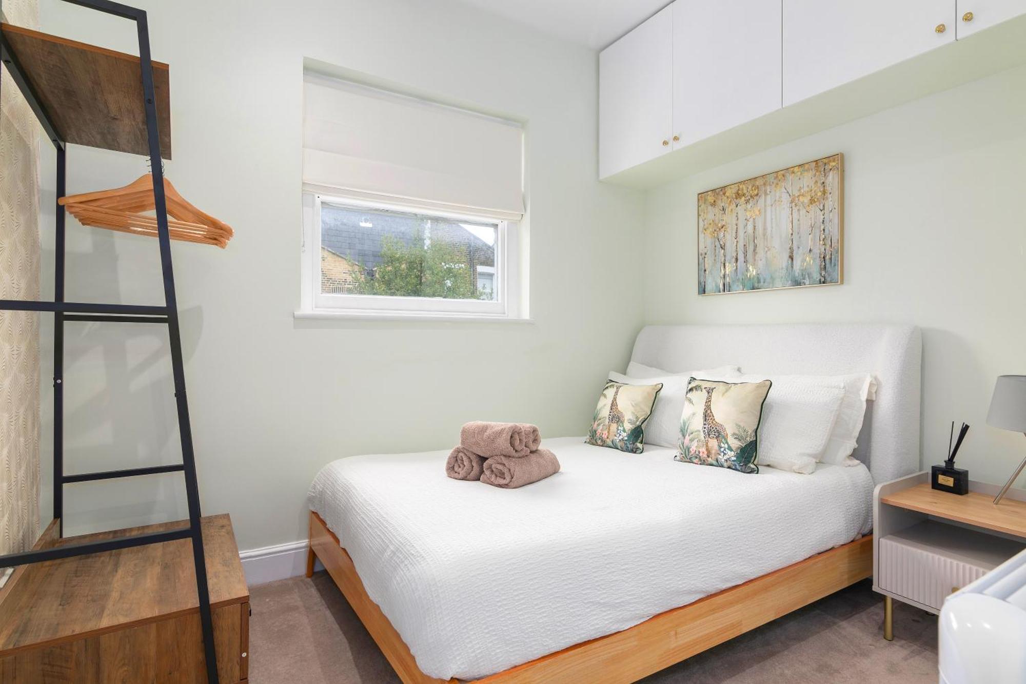 Apartamento Cosy Flat 5 Min From Holland Park Station! Londres Exterior foto