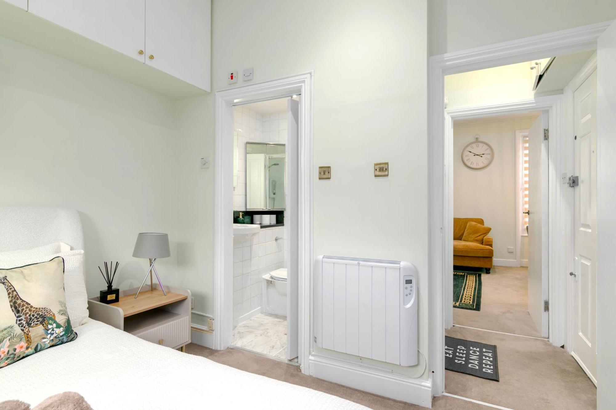 Apartamento Cosy Flat 5 Min From Holland Park Station! Londres Exterior foto